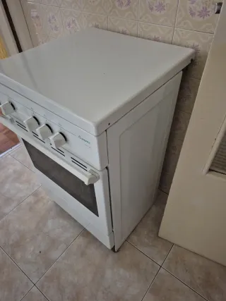 Cocina Gas Aspes CAT-30.A 3 Hornallas. Gas natural