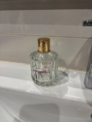 Frasco de colonia Springfield vacío