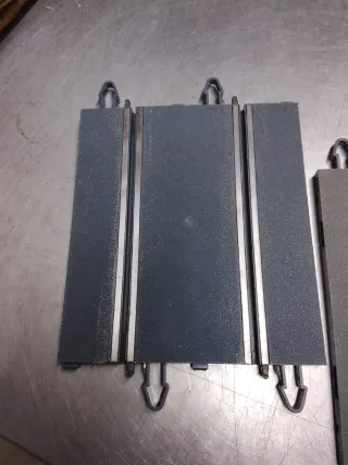 Scalextric 2 rectas 180mm Powerline gris