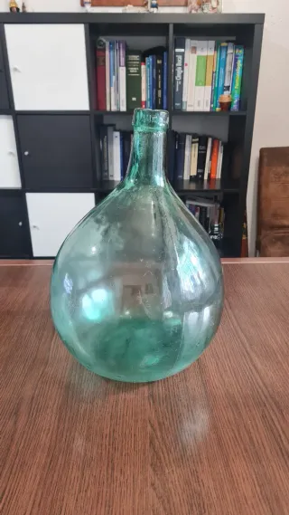 Damajuana vidrio verde soplado vintage