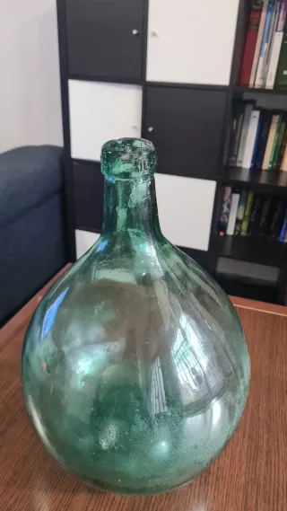 Damajuana vidrio verde soplado vintage