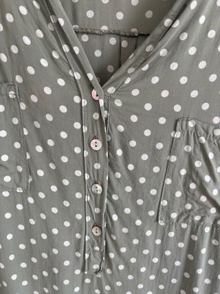 Blusa lunares verde talla L-XL