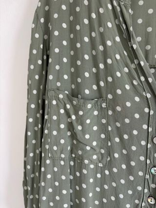 Blusa lunares verde talla L-XL