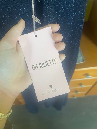 Vestido de fiesta plateado y negro