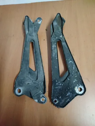 Soportes Estriberas Yamaha YBR 125