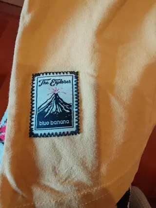 Camiseta Blue Banana amarilla estampada