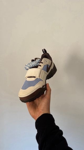 Nike Zoom Field Jaxx Azul y Marrón