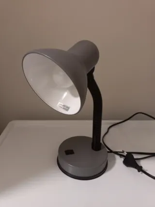 Flexo de escritorio gris