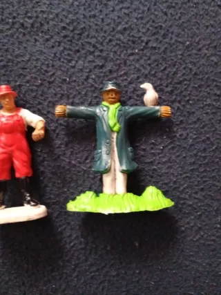 Figuras varias coleccionables