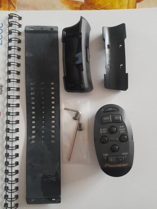 PIONEER MANDO RADIO COCHE  Y VOLANTE NUEVO SIN US0