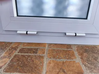 Ventana abatible 63x63x4.5 cm