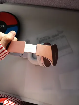 Cascos Bluetooth Rosas y Blancos