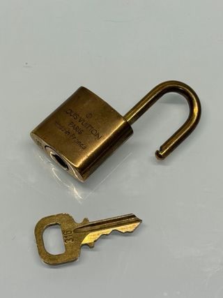 Lucchetto Louis Vuitton con chiave 316