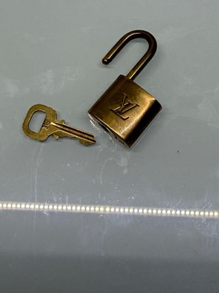 Lucchetto Louis Vuitton con chiave 316