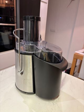 Exprimidor Eléctrico Ambiano