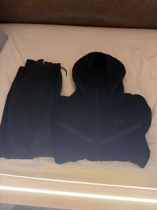 Chándal Nike Tech Fleece Negro