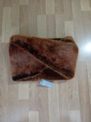 Bufanda pelo Parfois marrón y negro