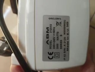 Calefactor pequeño blanco