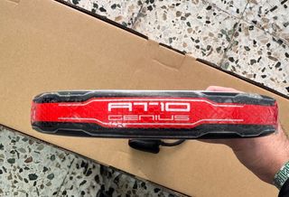 Pala de padel Nox AT10 Luxury Genius 18K 2023