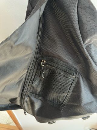 Mochila Oakley Bandolera Negra