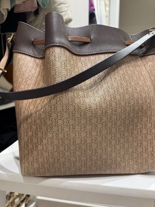 Bolso Carolina Herrera Beige y Marrón