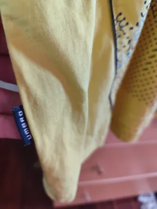 Camiseta Umbro Amarilla