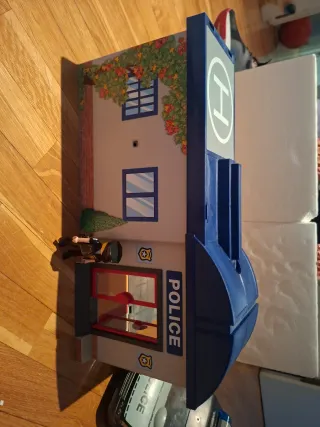 Playmobil  Maletin Comisaría de Policía
