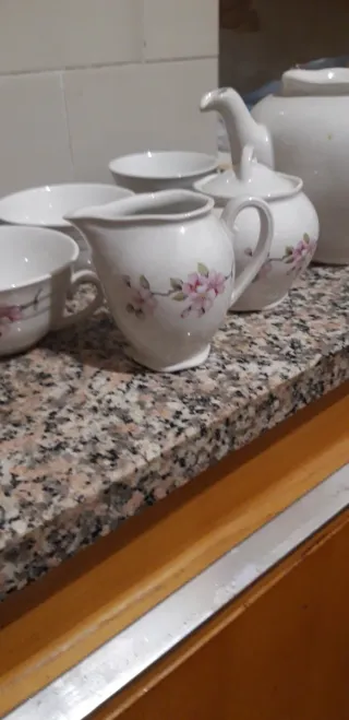 Set tazzine caffè/ te in porcellana