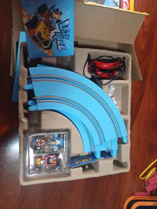 Pista Scalextric Mickey y Roadster Racers