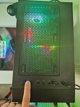 PC Gaming 32 GB RAM/ RTX 4060/ como nuevo