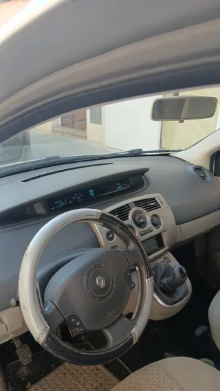 renaul scenic  scenic  2006