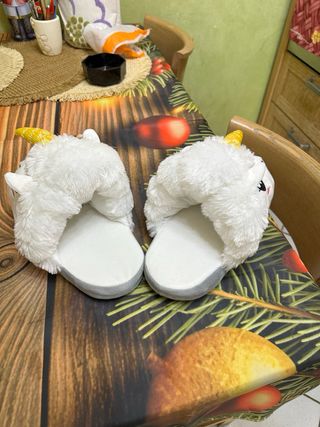 Ciabatte unicorno morbide e calde nuove