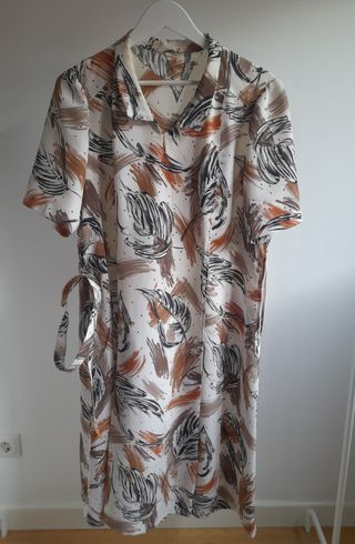Vestido camisero estampado talla 46