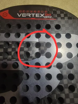 Pala Pádel Bullpadel Vertex 04