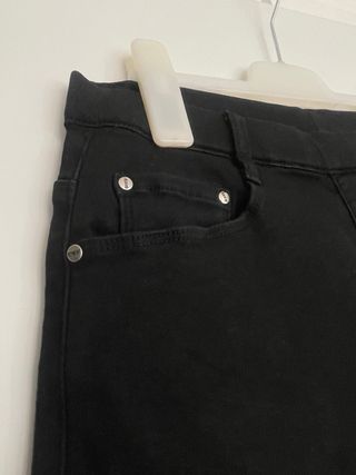 Pantalón vaquero recto mujer negro elástico 38
