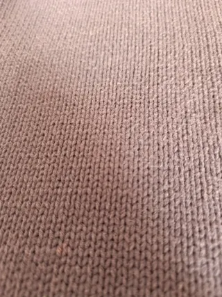 Jersey cuello alto azul grisáceo