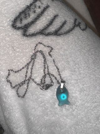 Collar pez cristal e inoxidable