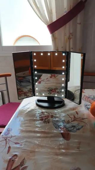 Espejo Tocador LED Aumento x2 x5 29x18cm