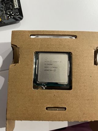 Procesador Intel Core i5-9600K 9ª Gen LGA1151