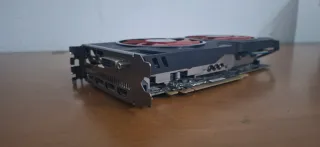 Tarjeta Gráfica AMD RX 570 4GB