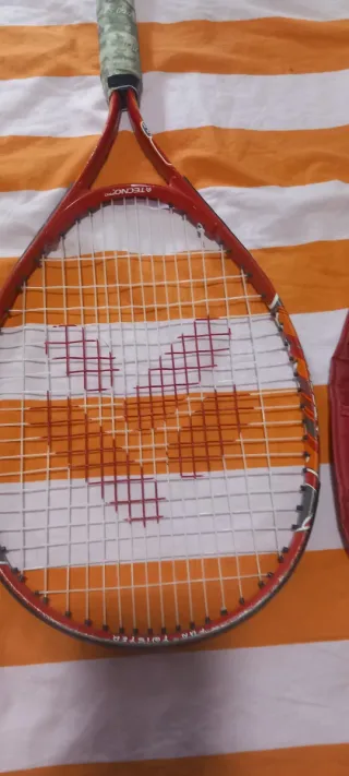 Raqueta de tenis Tecno Pro roja