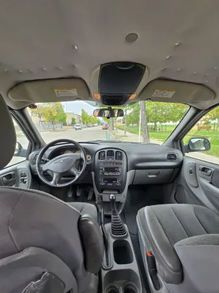 Chrysler Voyager 2003