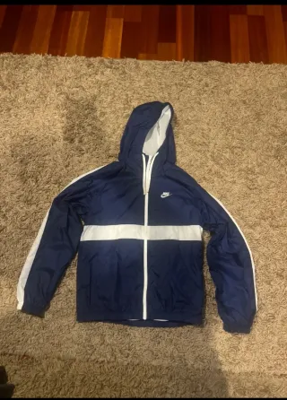 Chaqueta Nike Azul y Blanca con Capucha