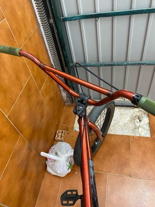 Bicicleta BMX Naranja