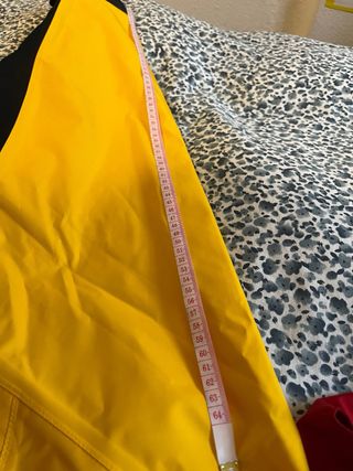 Chaqueta DHL Impermeable con Capucha Unisex