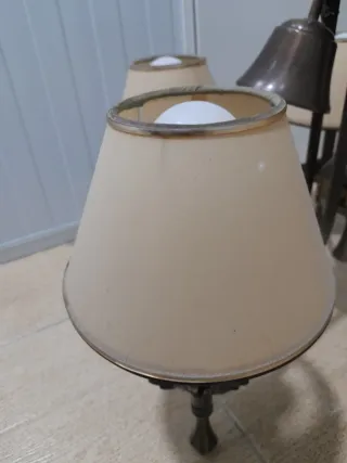 Lote 3 Lámparas: 1 Techo 2 Mesa (Huelva 30€)