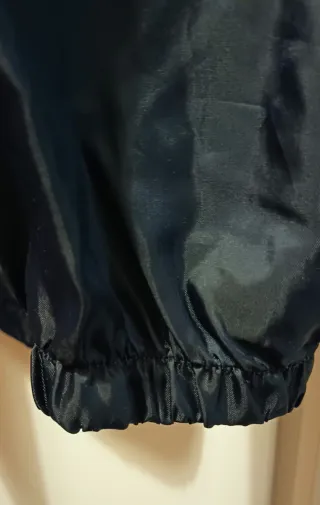 Cortavientos negro Zurich Marato Barcelona