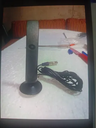 Antena interior amplificada