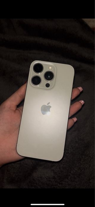 iPhone 15 Pro Gris/Plata