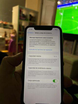 iPhone 11 75% Capacidad Batería